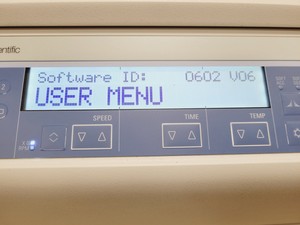 Thumbnail image of Thermo Scientific Megafuge 8R BenchTop Centrifuge W/ TX-150 Rotor 4,500 Max RPM 