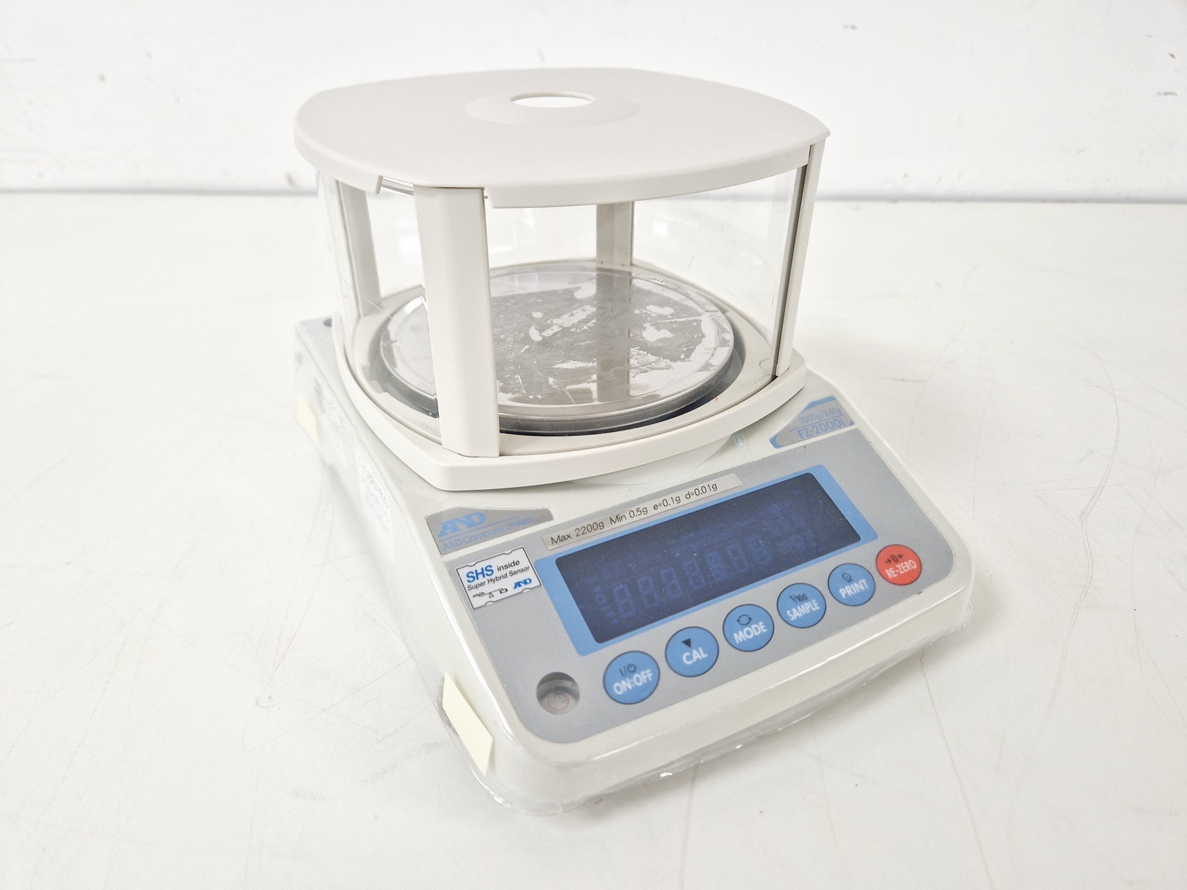 Image of AnD Weighing FZ-2000i Precision Balance With AnD Multi-Printer