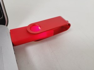 Thumbnail image of Thermo Scientific VisionMate ST Single Tube Barcode Reader Lab