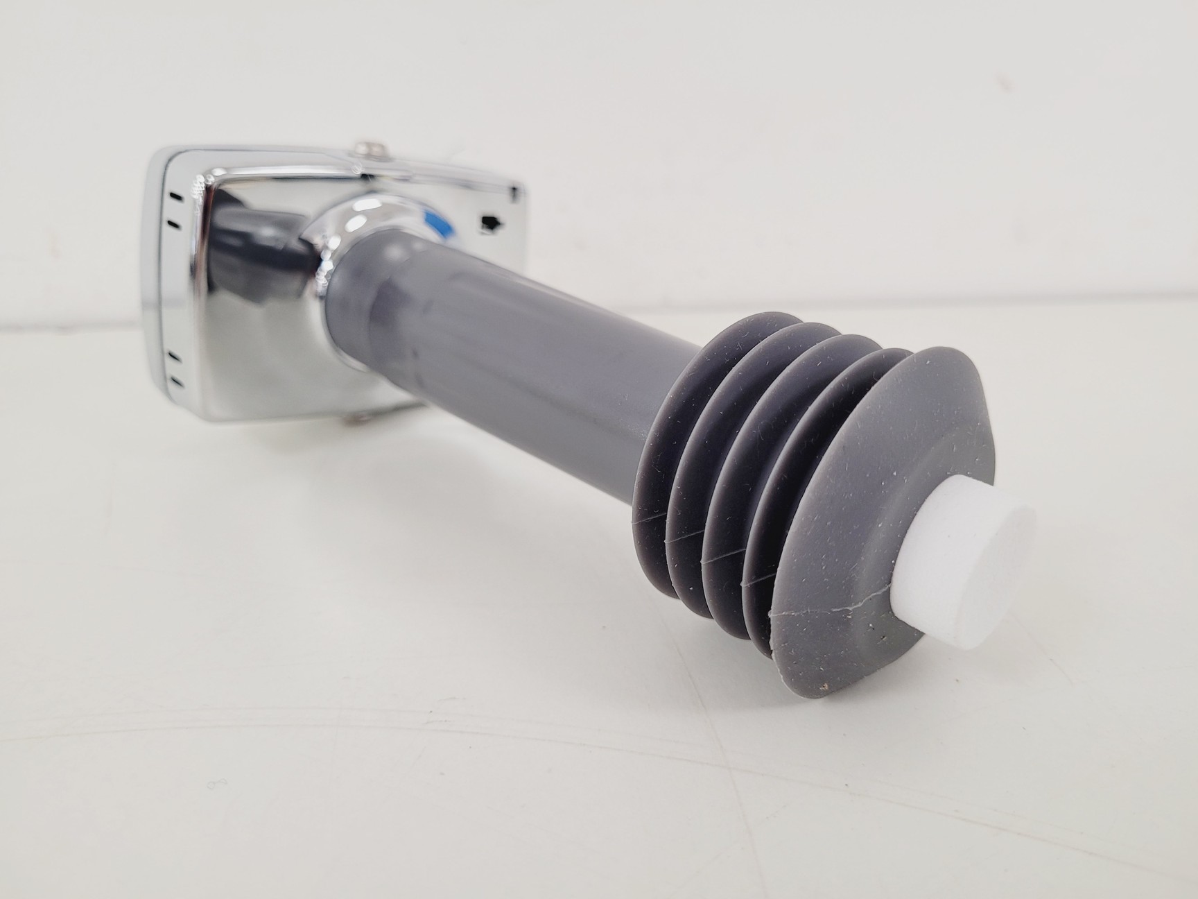 Image of Vaisala GMP231 Carbon Dioxide Probe Lab