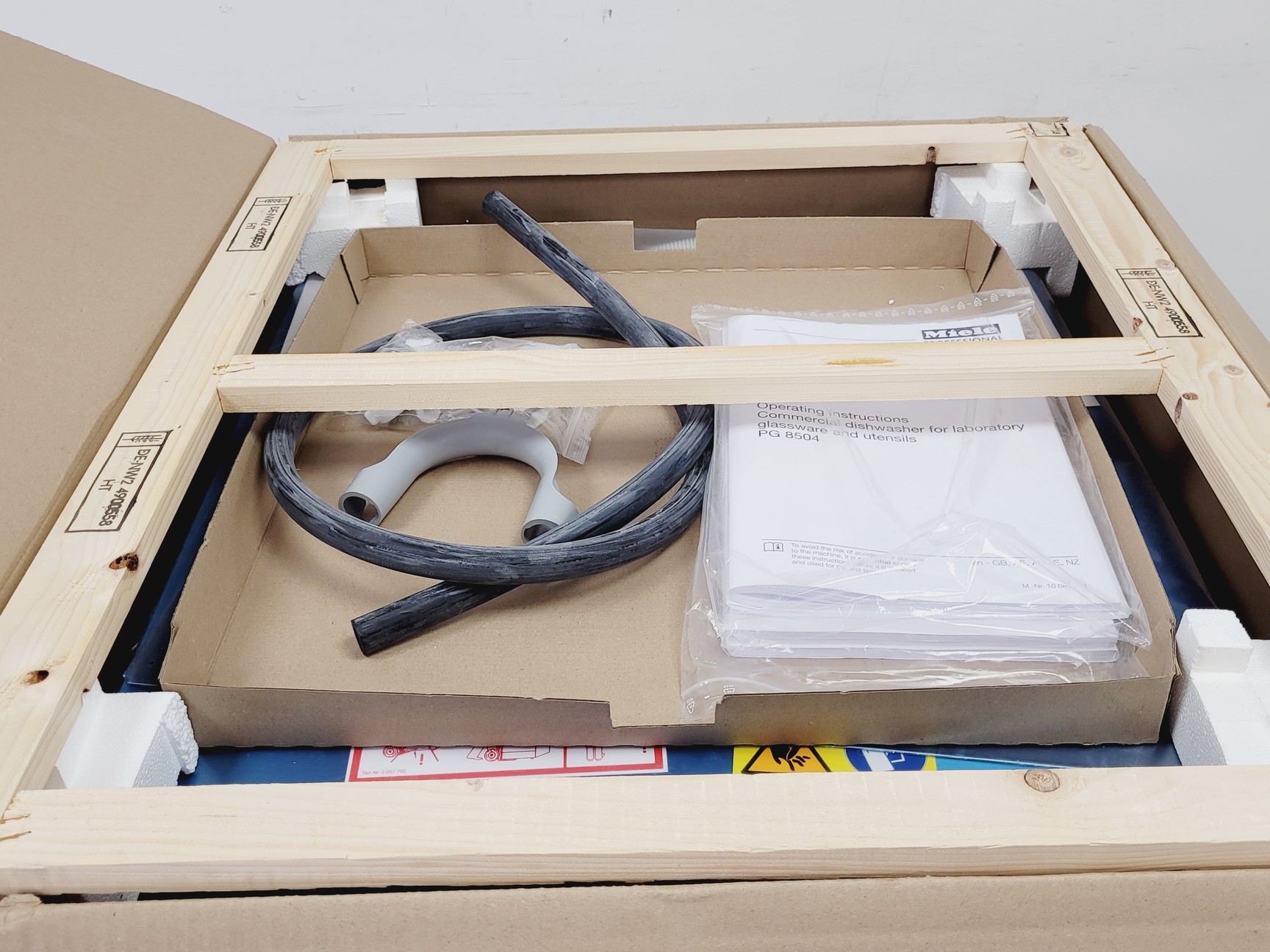 Image of Miele Laboratory Dishwasher Type - GG05  Model - PG8504 Lab