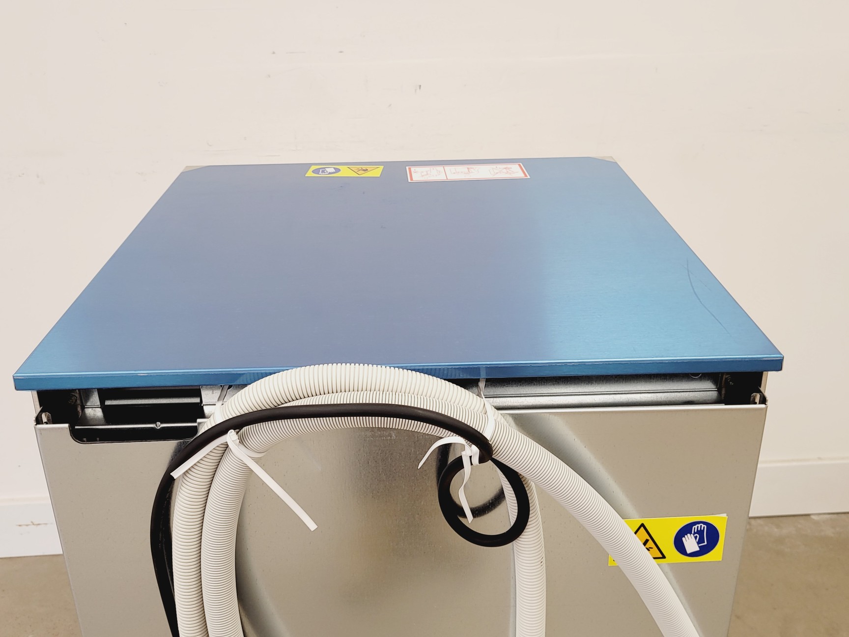 Image of Miele Laboratory Dishwasher Type - GG05  Model - PG8504 Lab