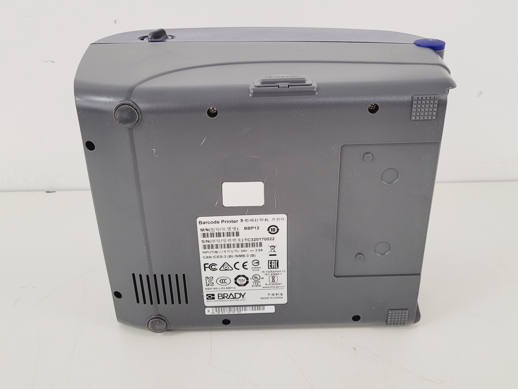 Image of Brady BBP12 Thermal Transfer Printer w/ Labels & Ribbon Lab