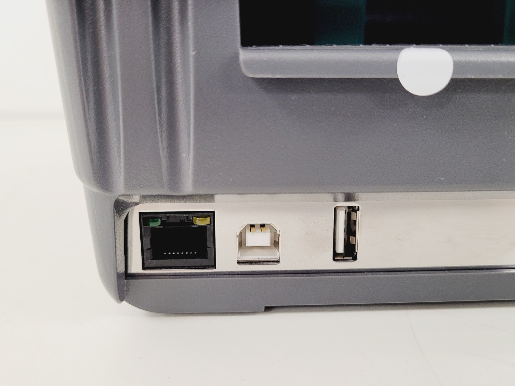Image of Brady BBP12 Thermal Transfer Printer w/ Labels & Ribbon Lab