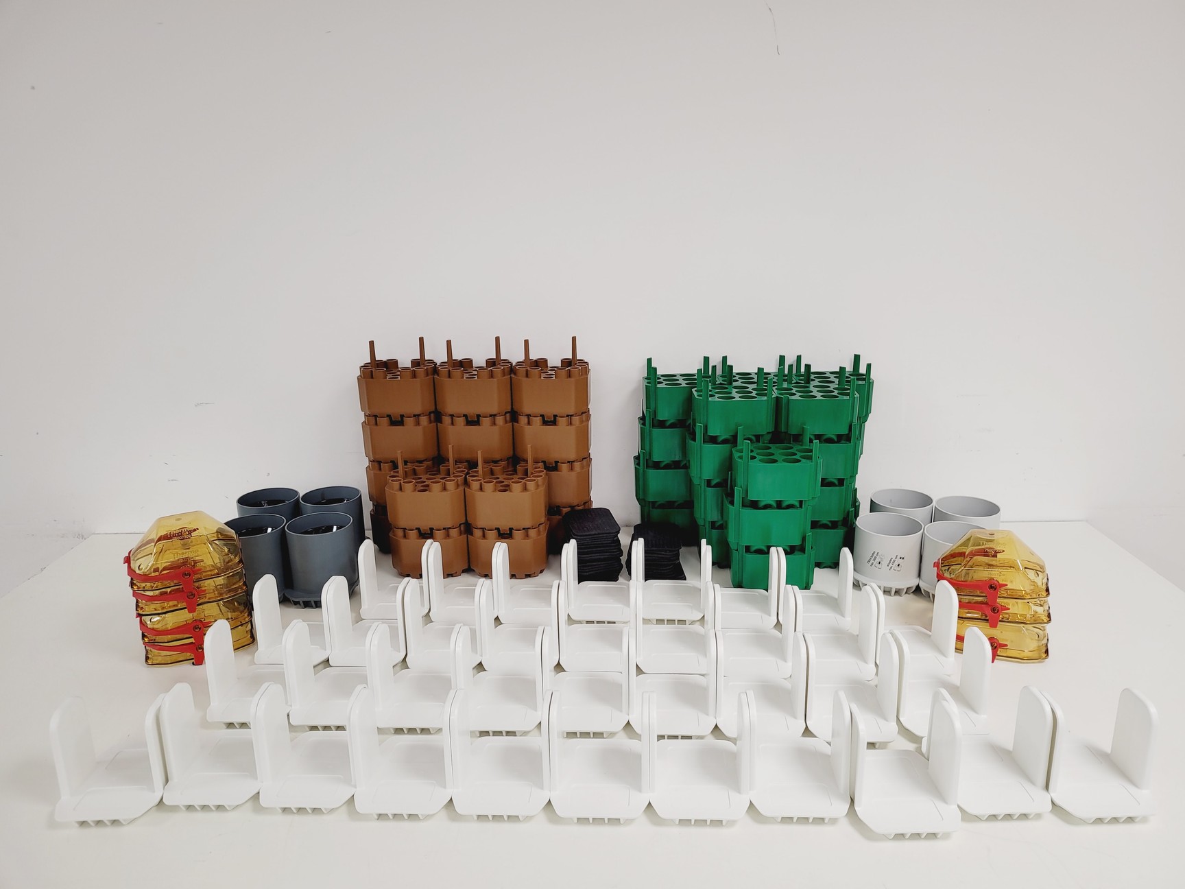 Image of 162 x Thermo Scientific Rotor Bucket Adaptors & Accessories – TX-1000 & BIOliner
