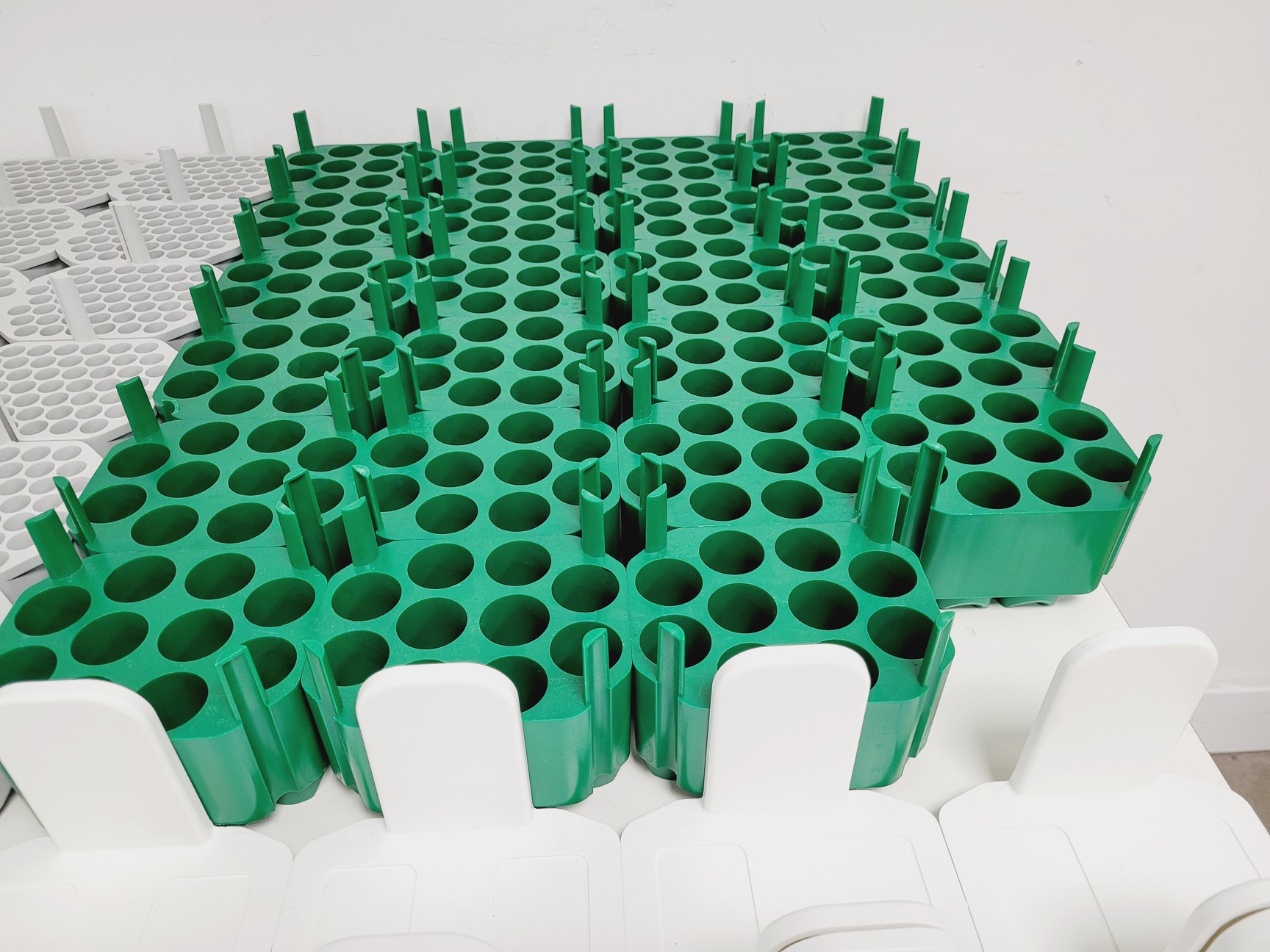 Image of 162 x Thermo Scientific Rotor Bucket Adaptors & Accessories – TX-1000 & BIOliner