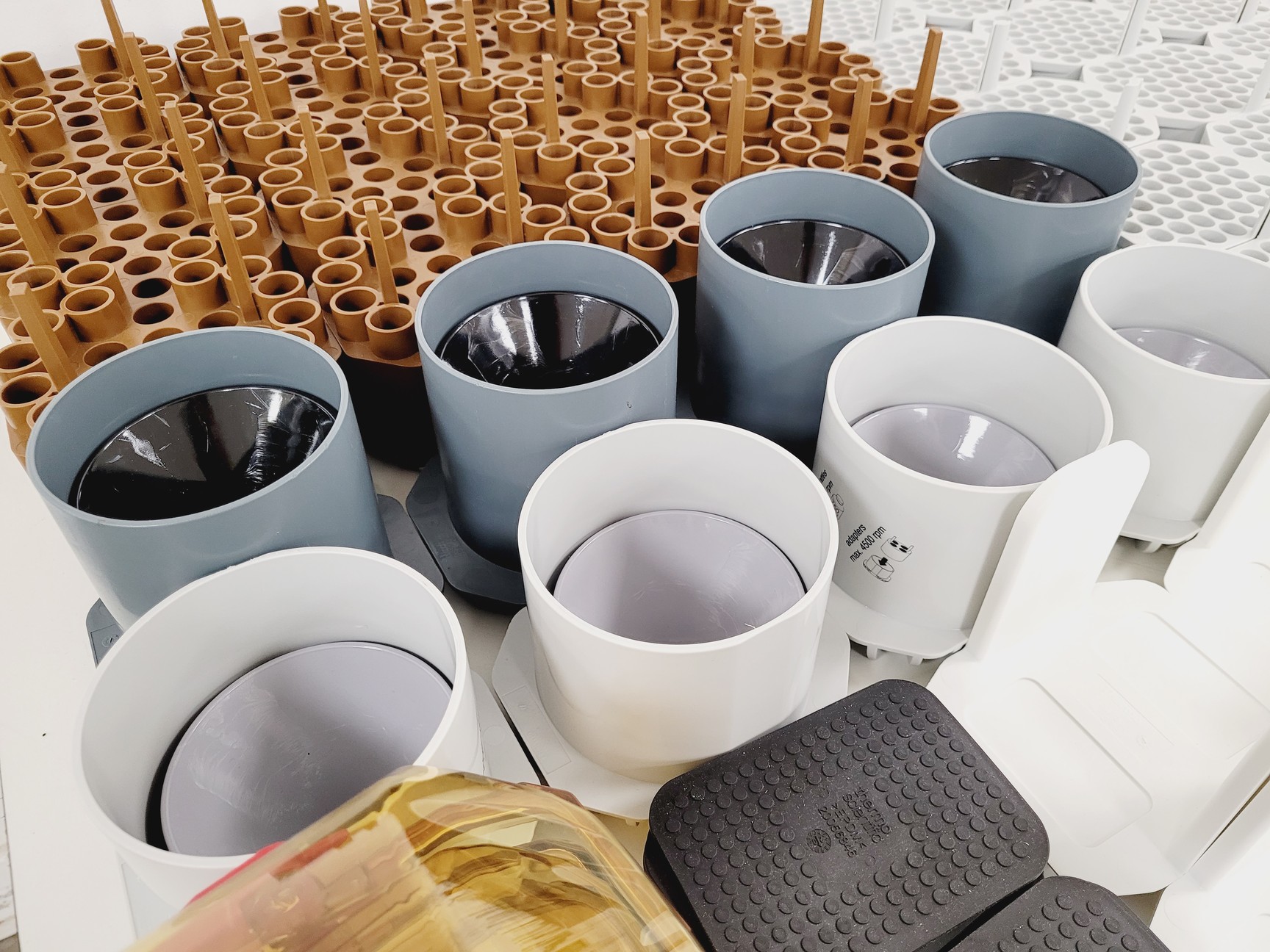 Image of 162 x Thermo Scientific Rotor Bucket Adaptors & Accessories – TX-1000 & BIOliner