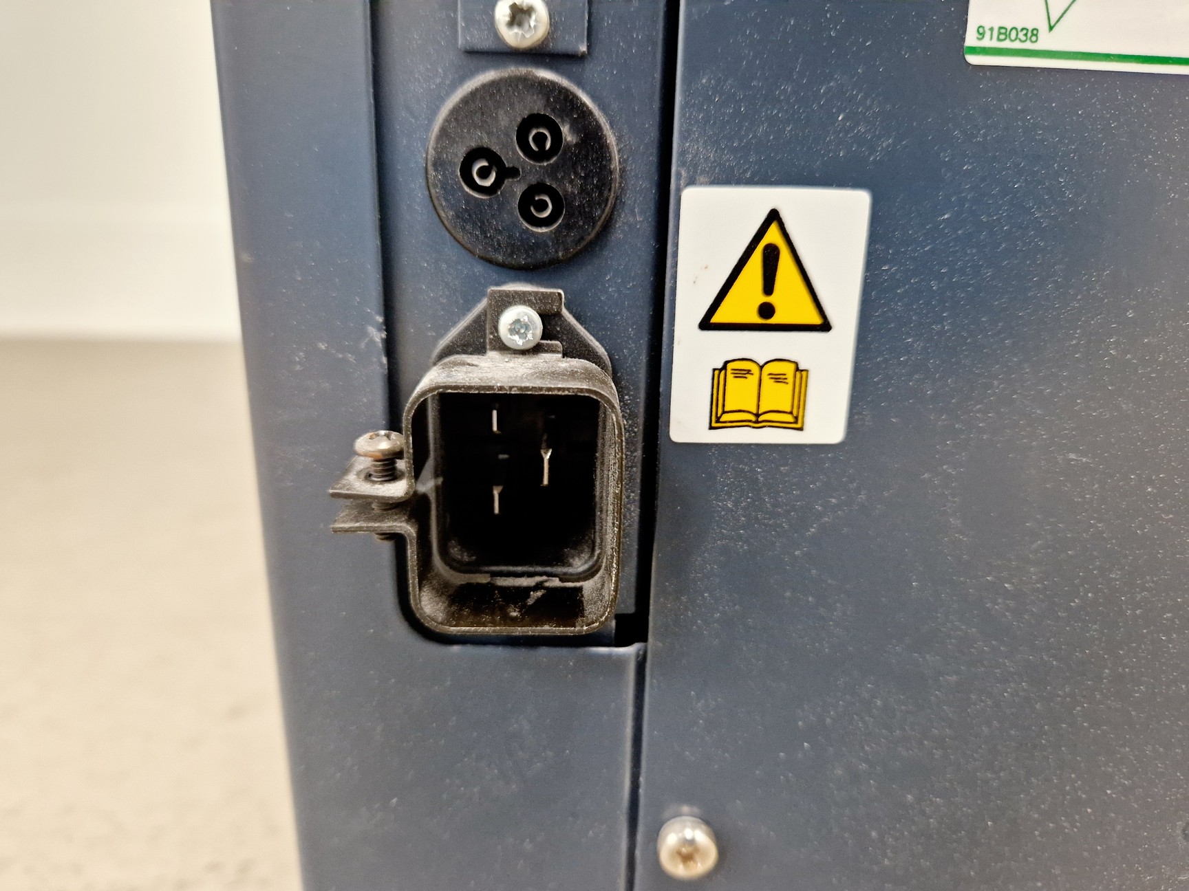 Image of New Brunswick Scientific ULT Freezer Model - U725 -86 Lab