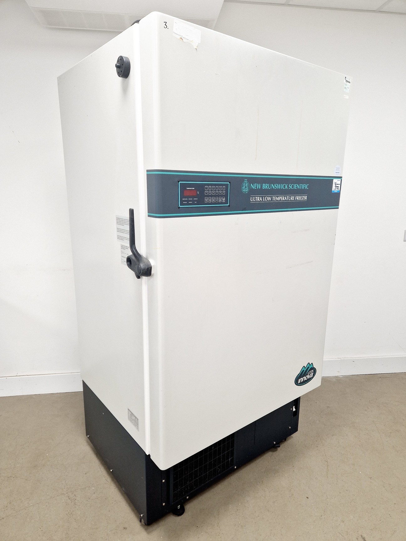 Image of New Brunswick Scientific ULT Freezer Model-U725 -86 Spares/Repair Lab