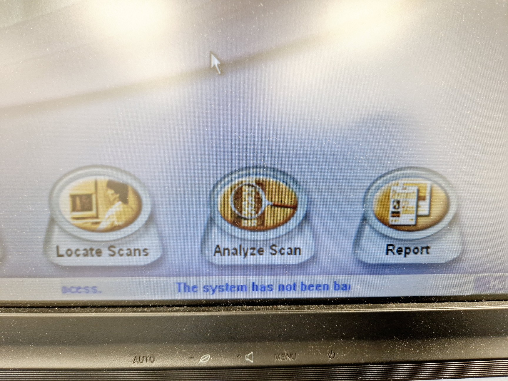Image of Hologic Delphi QDR 4500 DEXA Scanner (X-Ray Bone Densitometer) Lab