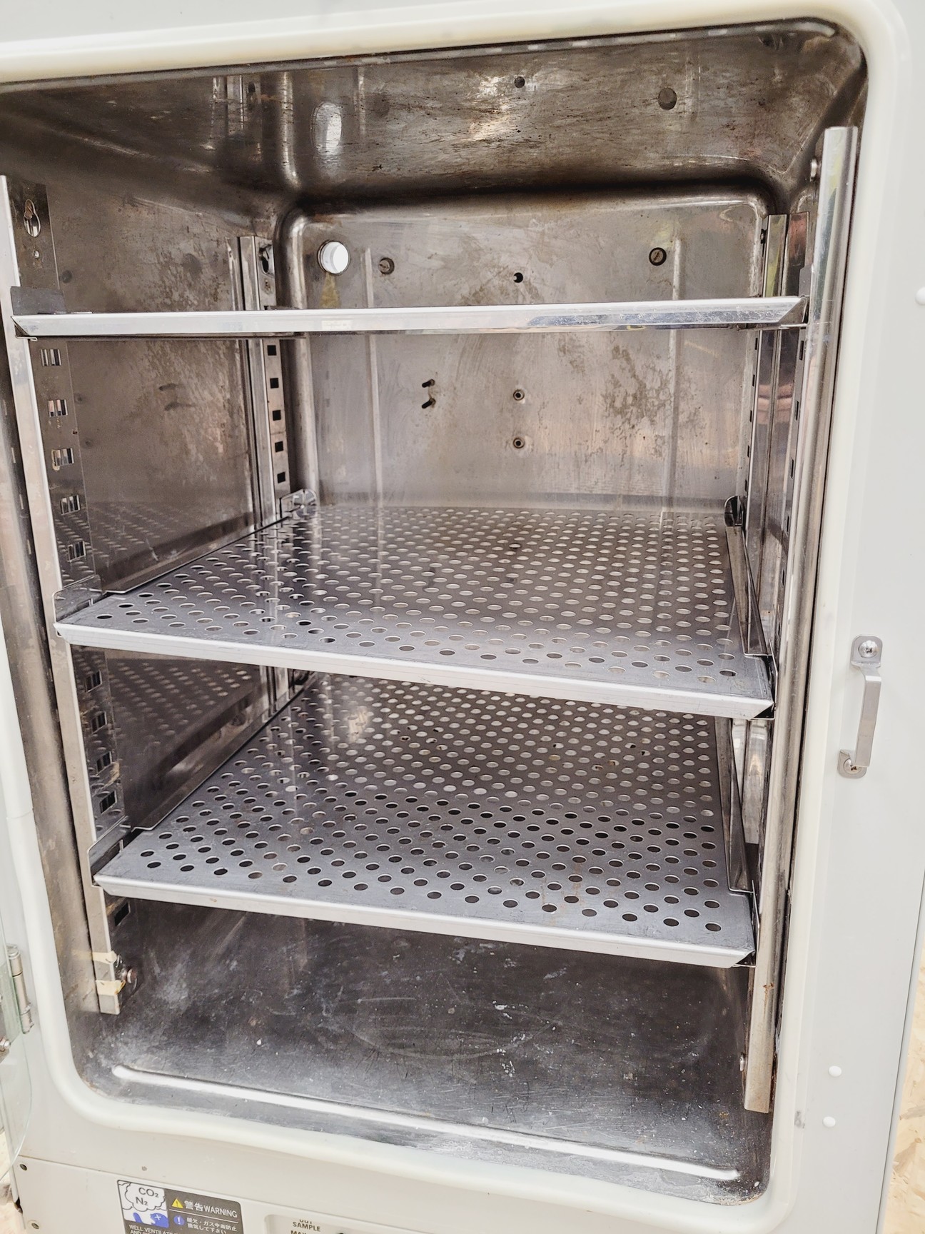 Image of Sanyo MCO-18AIC CO2 Incubator Lab