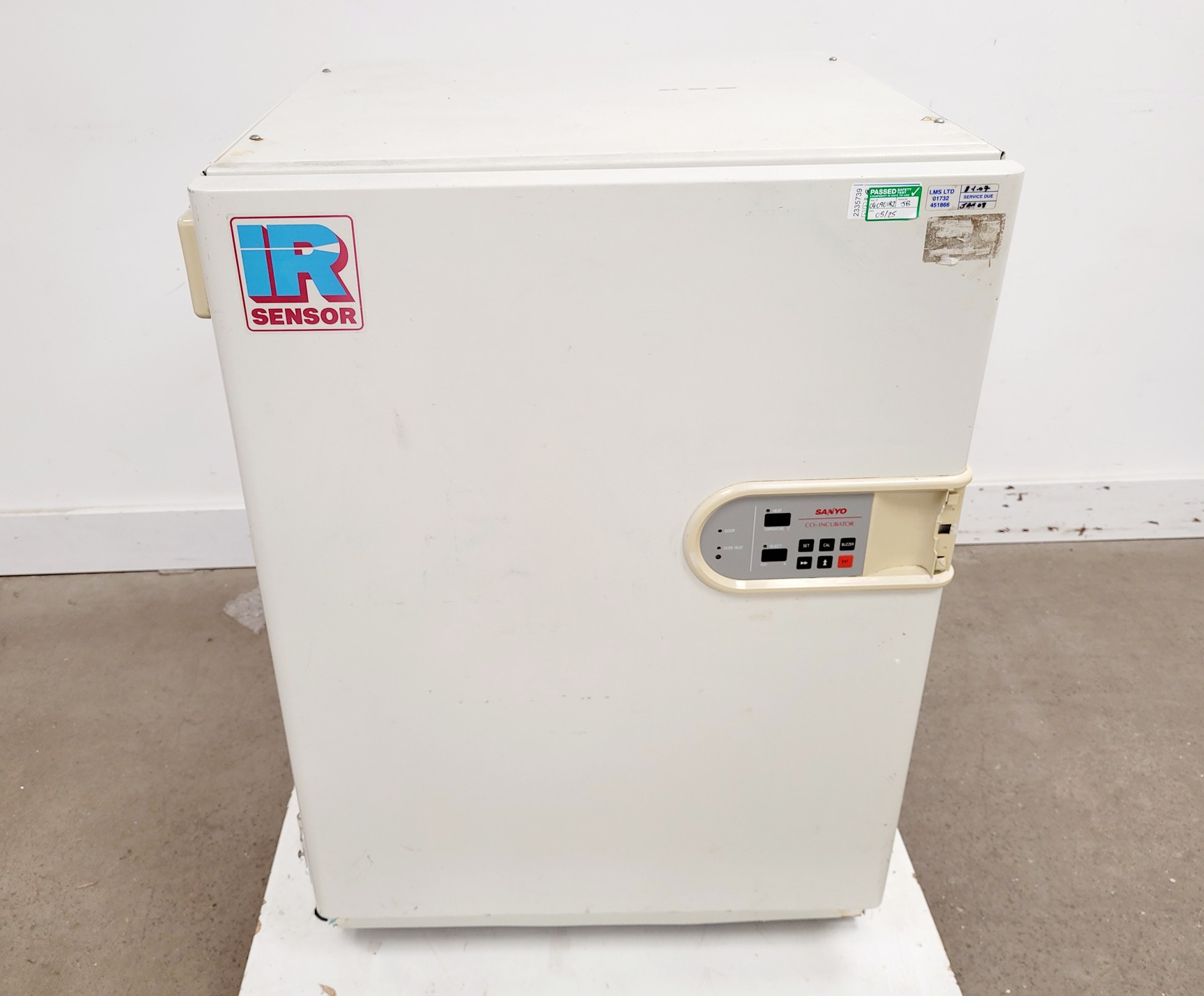 Image of Sanyo MCO-17AI CO2 Incubator 