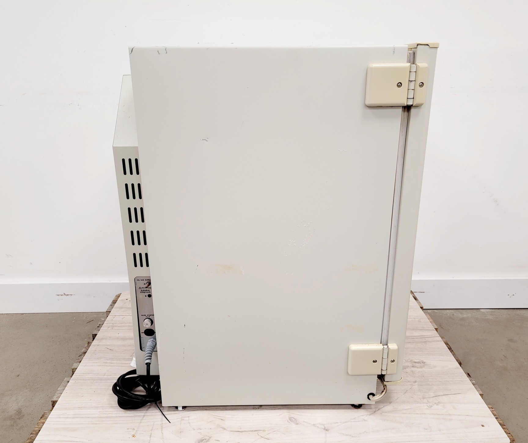 Image of Sanyo MCO-18AIC(UV) CO2 Incubator Lab