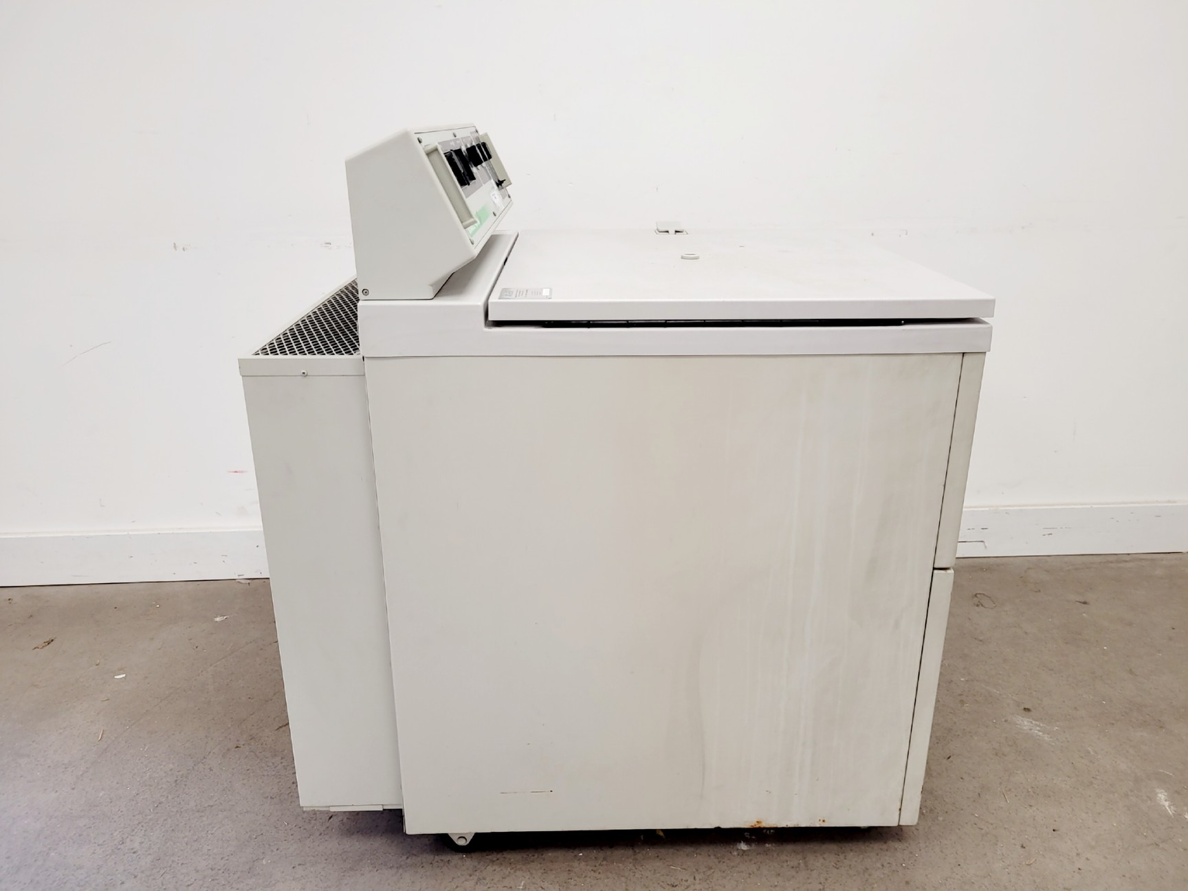 Image of Sorvall RC-3B Plus Floor Standing Centrifuge - Spares/Repair Lab