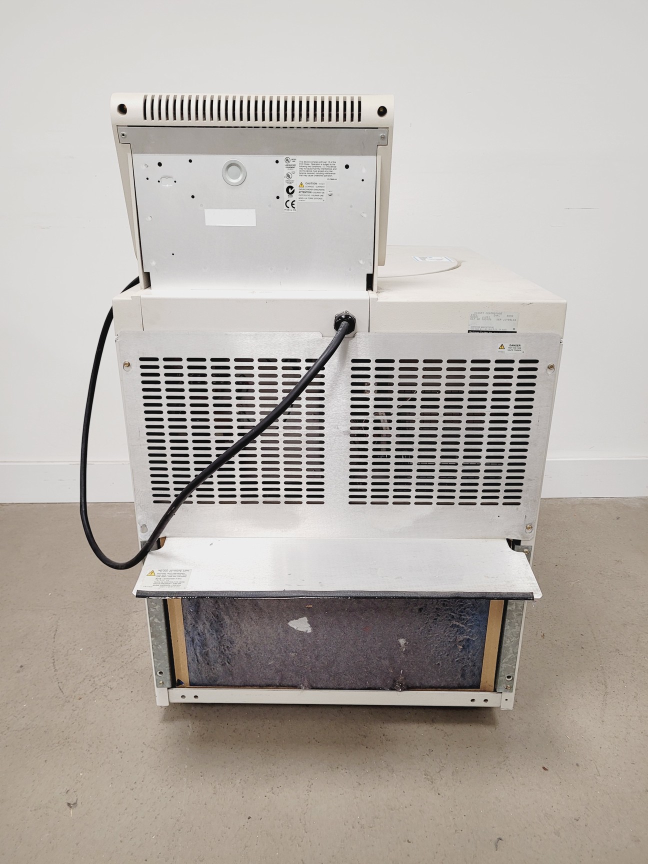 Image of Beckman Coulter Avanti J-25i Centrifuge Lab