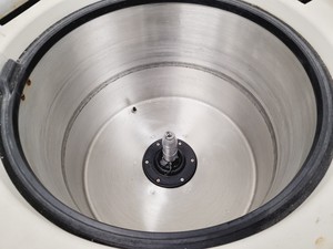 Thumbnail image of Beckman Coulter Avanti J-25i Centrifuge Lab