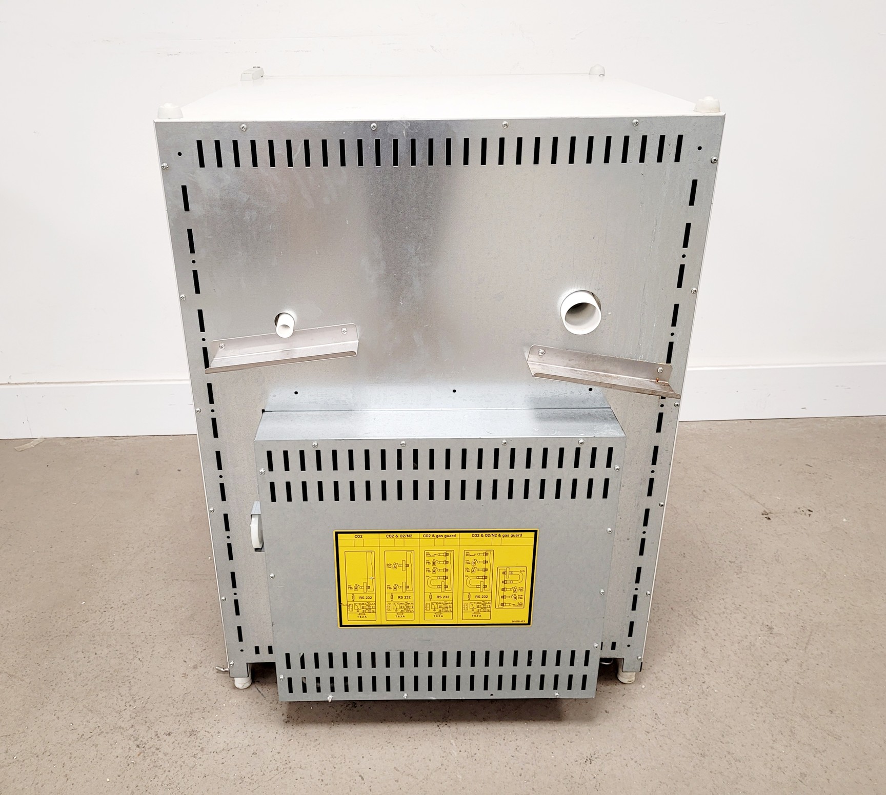 Image of Heraeus HERAcell 150 CO2 Incubator - Water Sensor Fault S/R Lab