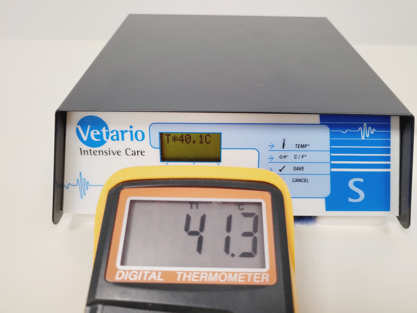 Image of Vetario S50 Intensive Care Unit Chamber & PC02 Controller Lab