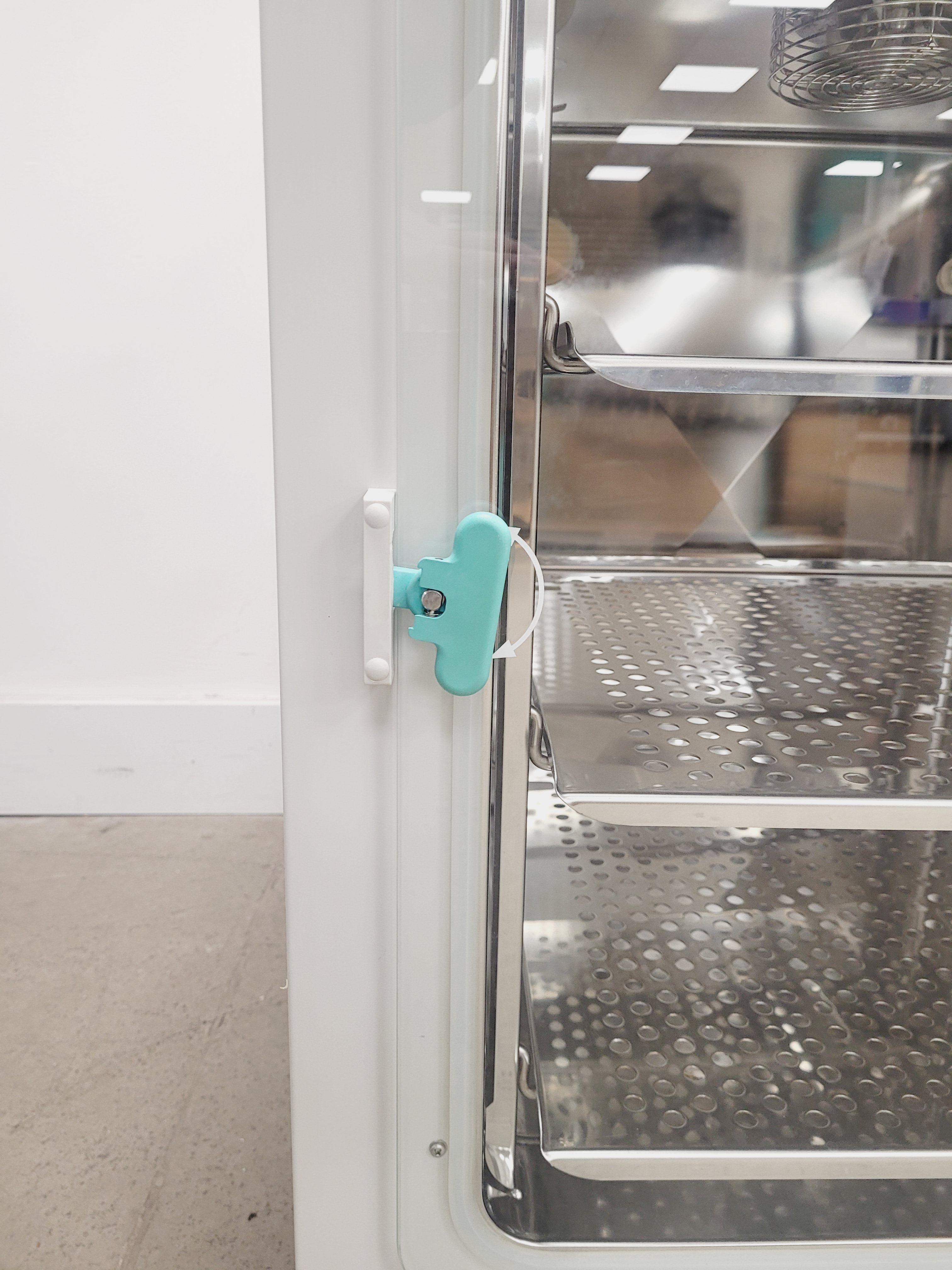 Image of Heraeus Heracell 150 CO2 Incubator Lab