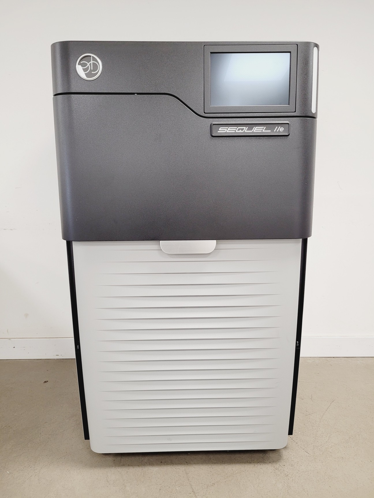 Image of PacBio Sequel IIe Next Generation Sequencing (NGS) System Lab