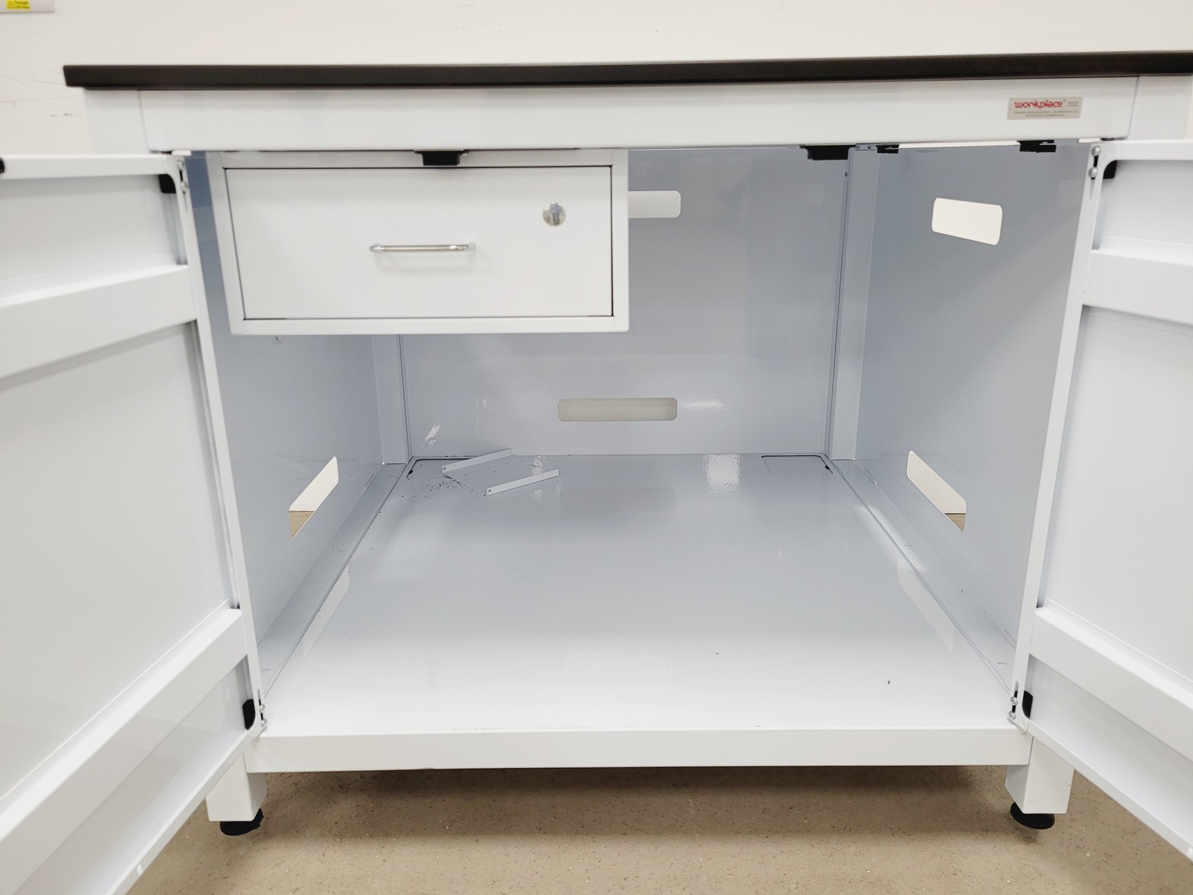 Image of Workplace Modular Systems Double Door Laboratory Benchtop Cabinet 100 x 100 x 84