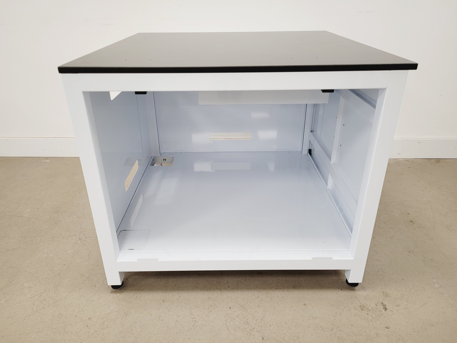 Image of Workplace Modular Systems Double Door Laboratory Benchtop Cabinet 100x100x84 cm
