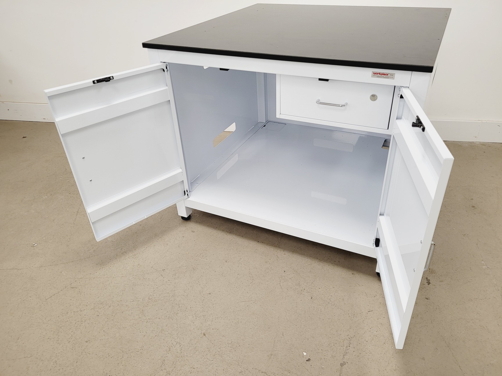 Image of Workplace Modular Systems Double Door Laboratory Benchtop Cabinet 100x100x84 cm