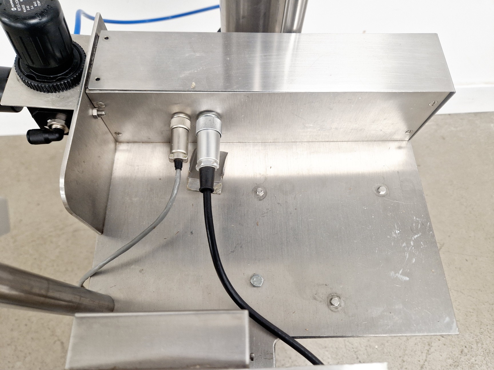 Image of C1 Electronics Sade-P2 Automatic Tablet CheckWeigher 