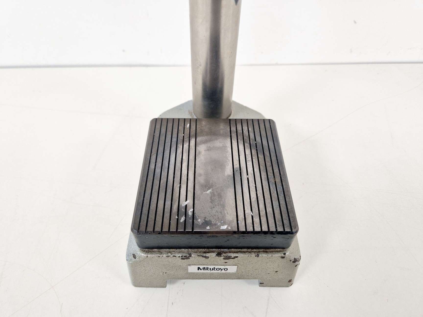 Image of Mitutoyo Model Absolute CMM Coordinated Measuring Machine 