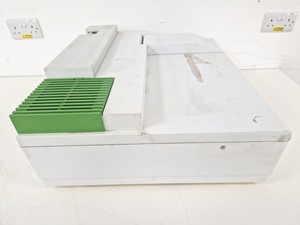 Thumbnail image of Perkin Elmer Lambda 25 UV/VIS Spectrophotometer Lab