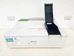 Thumbnail image of Perkin Elmer Lambda 25 UV/VIS Spectrophotometer Lab