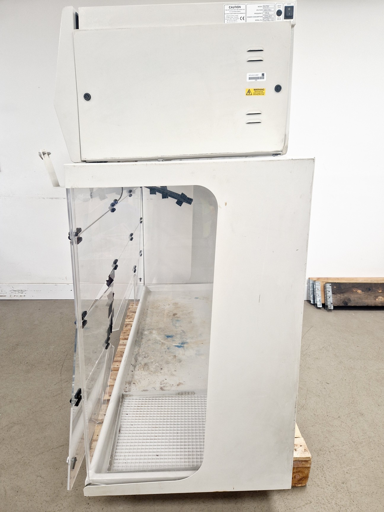 Image of LabCaire Aura 750E Cabinet - Spares/Repair Lab 