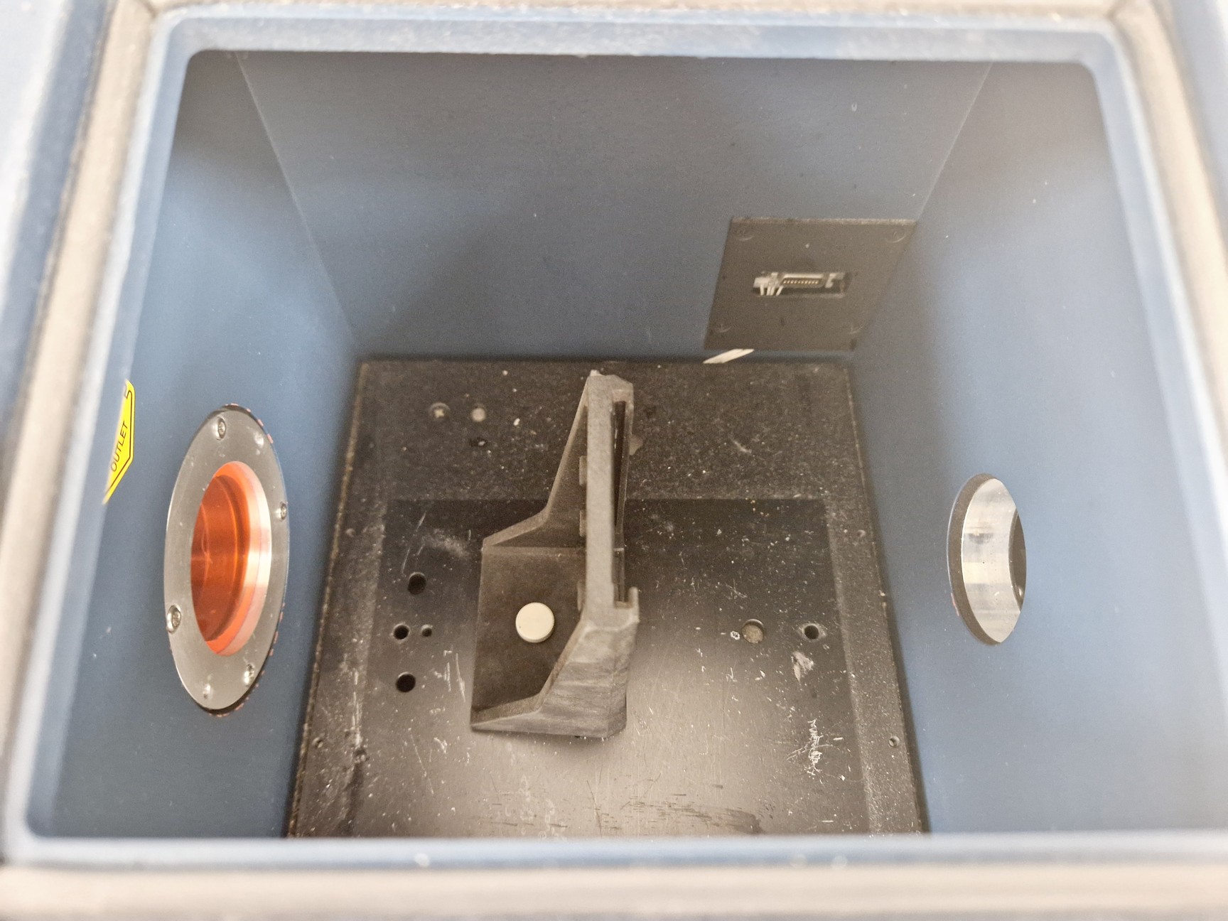 Image of Jasco FT/IR-6300 with a Raman attachment (RFT-6000) Spares/Repair Lab