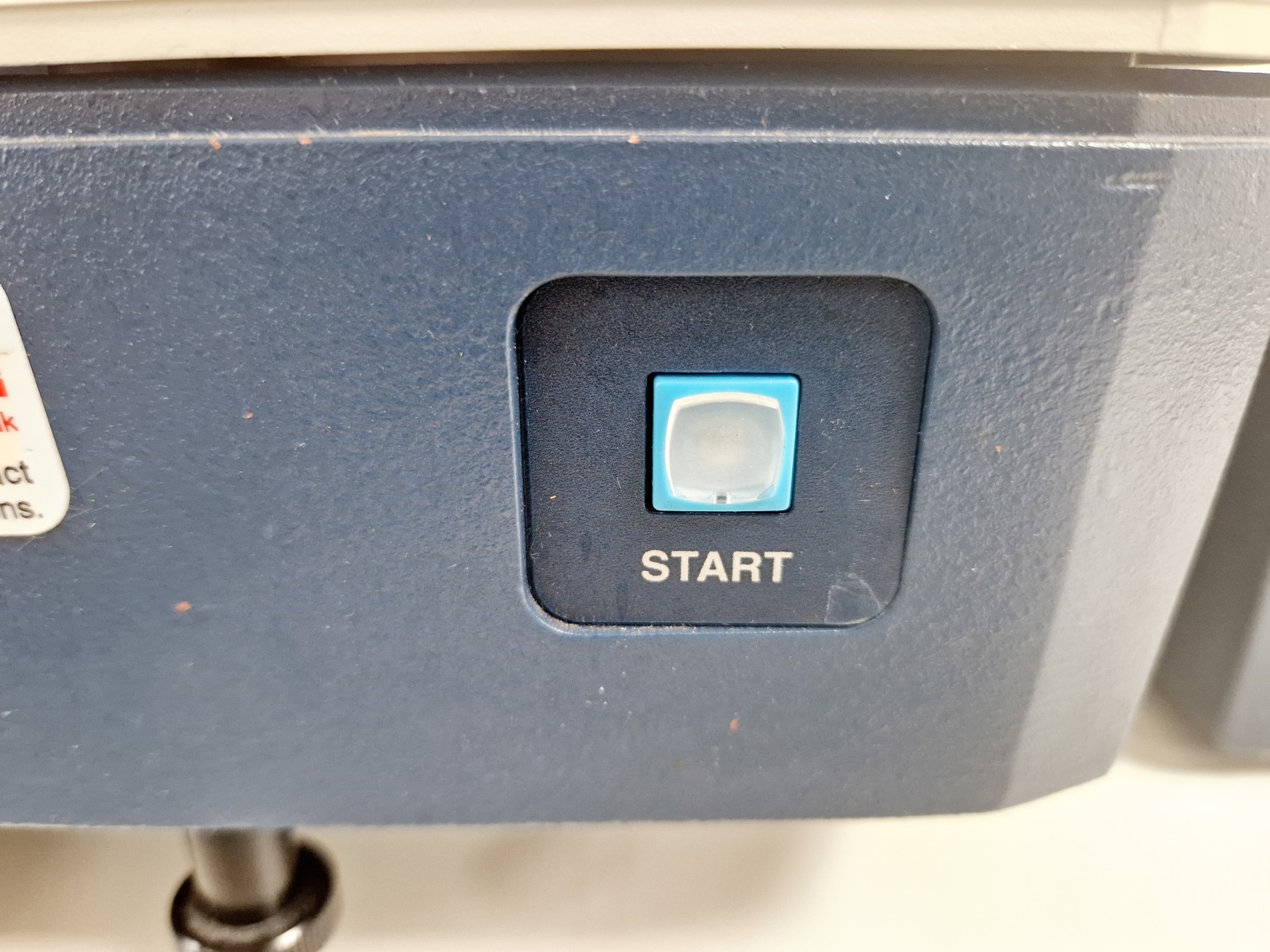 Image of Jasco FT/IR-6300 with a Raman attachment (RFT-6000) Spares/Repair Lab