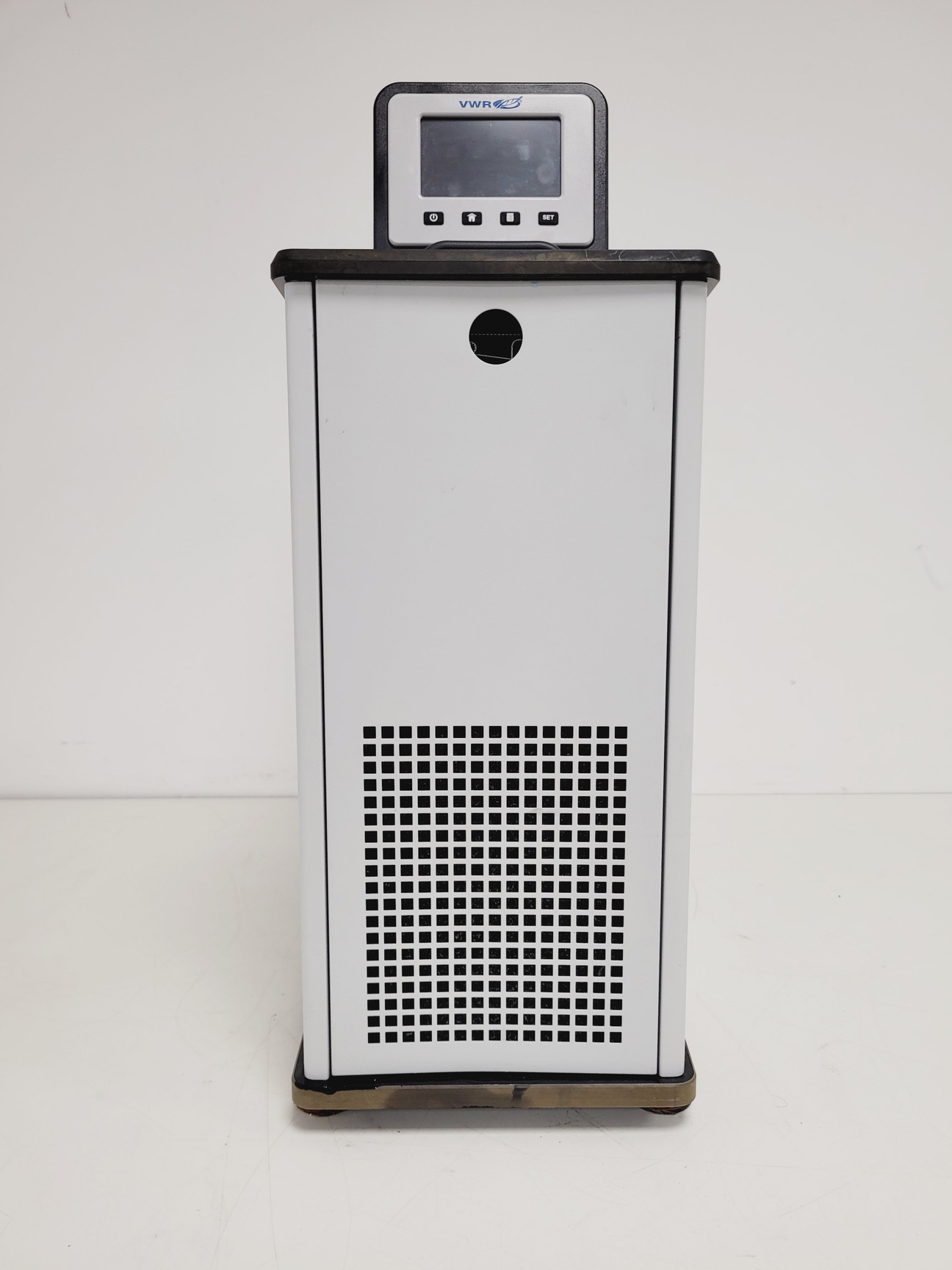 Image of VWR AP 7L R-20 Refrigerated Circulator Chiller Lab