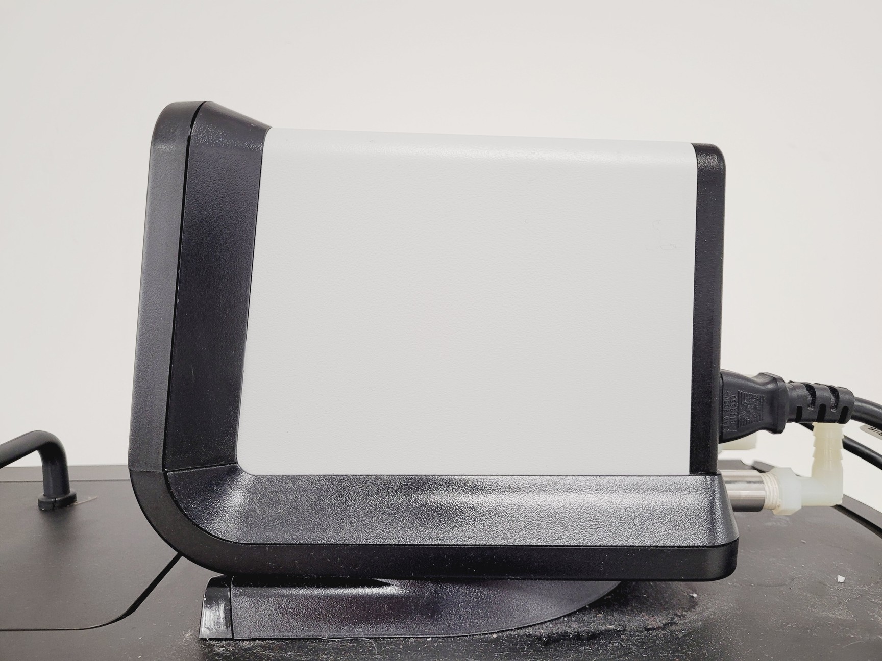 Image of VWR AP 7L R-20 Refrigerated Circulator Chiller Lab