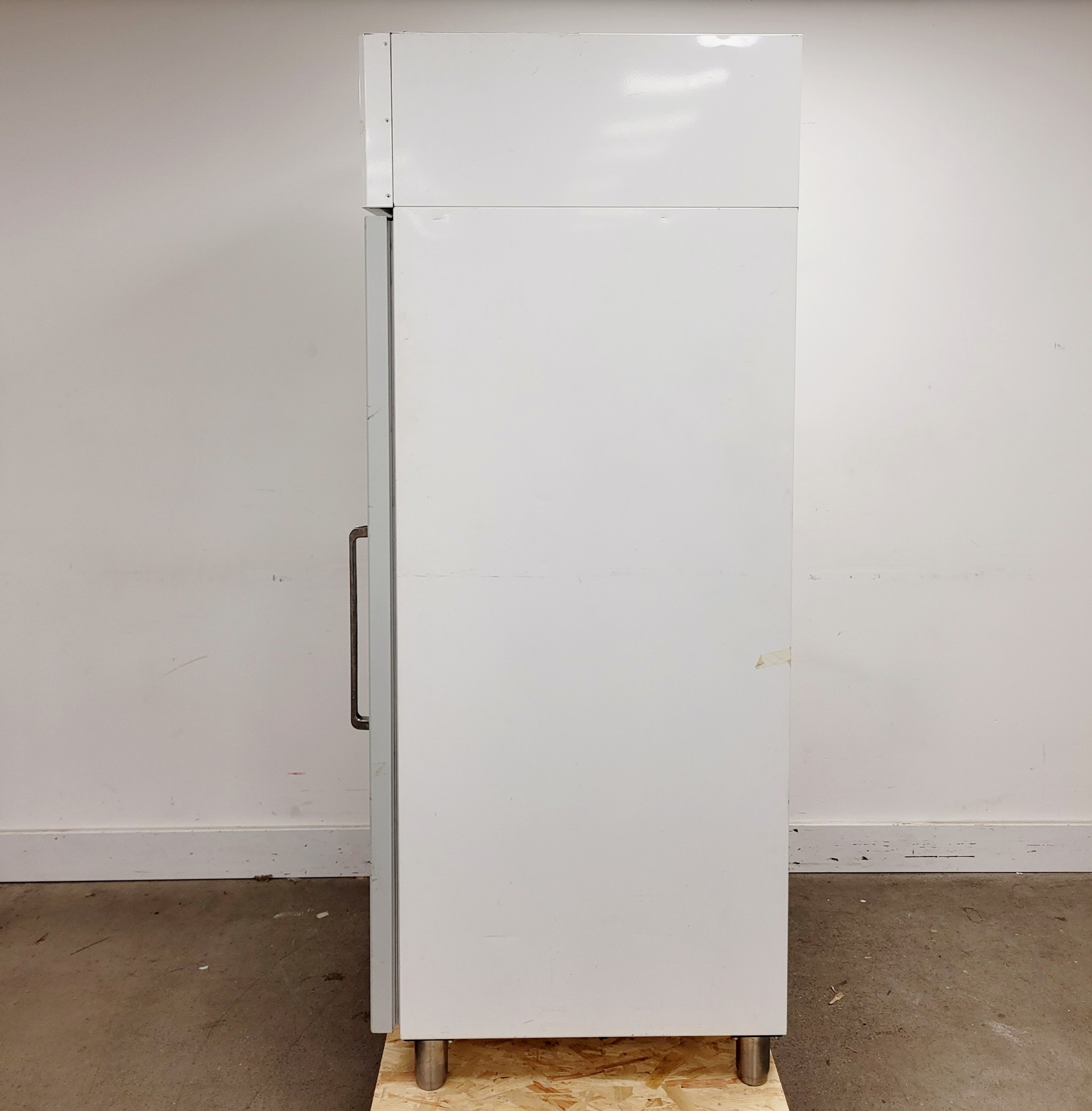 Image of Liebherr GKPv 6522  Glass Fronted Fridge - Spares/Repair Lab