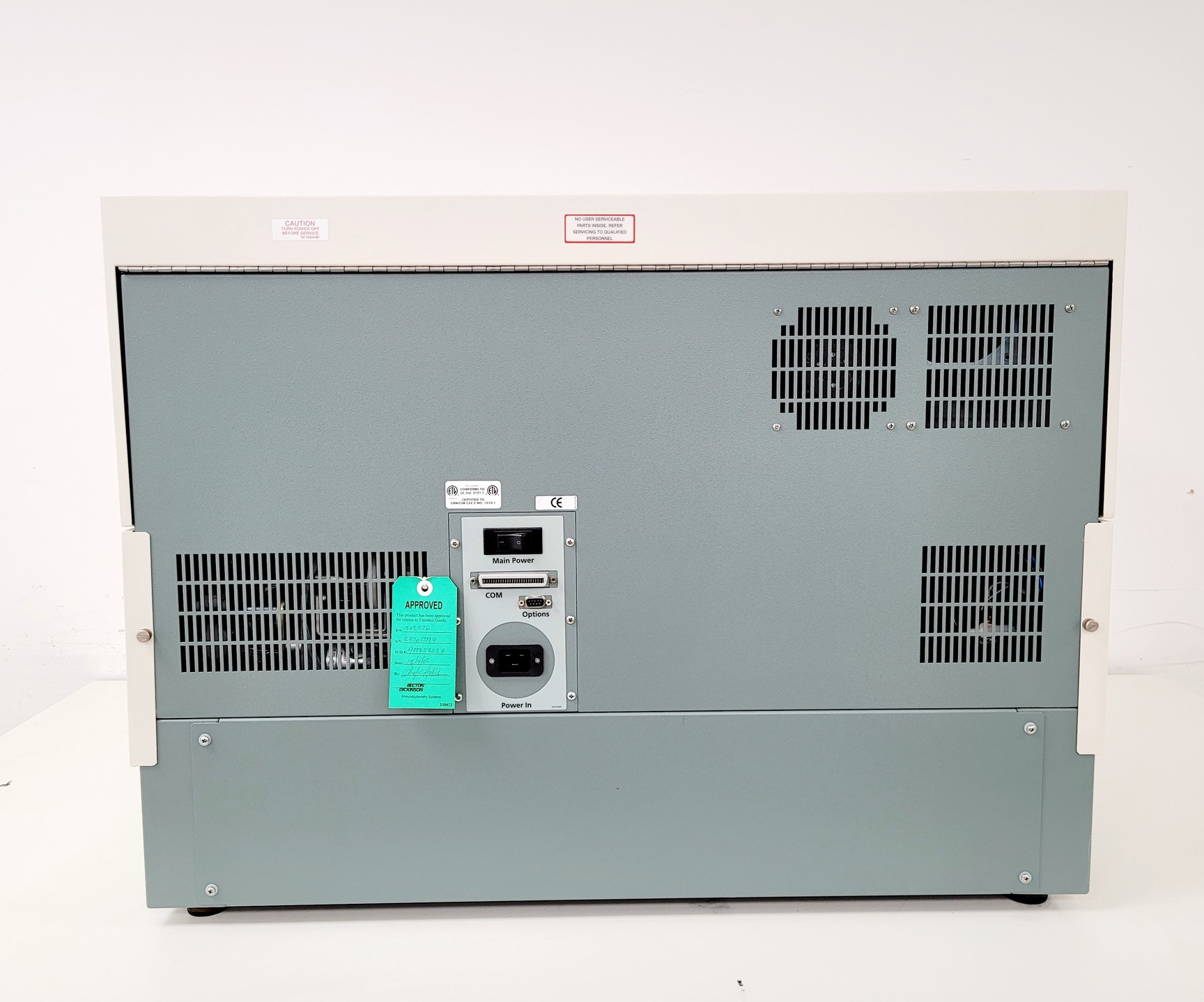 Image of BD FACSCalibur Flow Cytometer & Transformer Lab