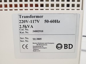 Thumbnail image of BD FACSCalibur Flow Cytometer & Transformer Lab