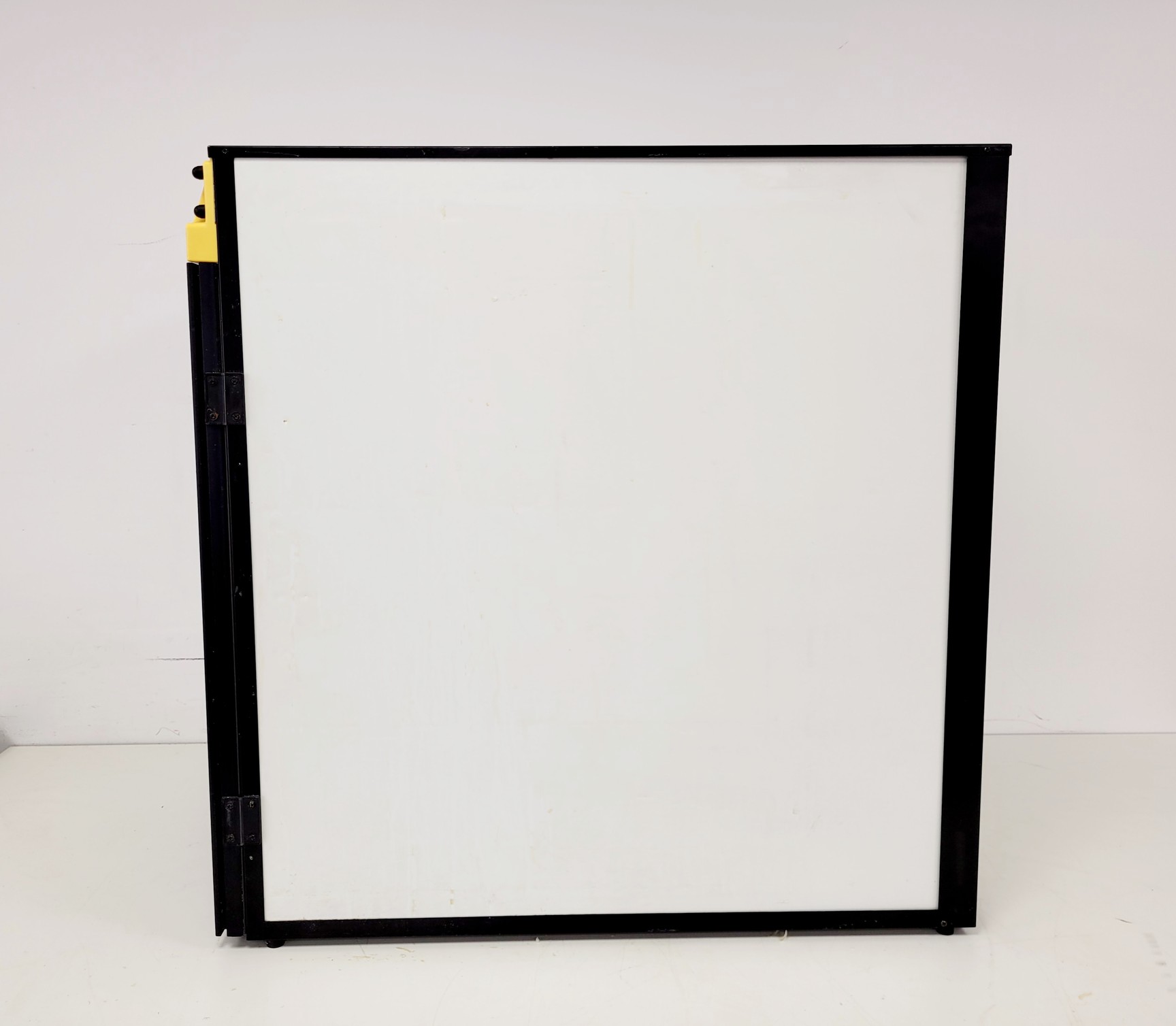 Image of Brinsea OVA-Easy Advance Incubator Lab