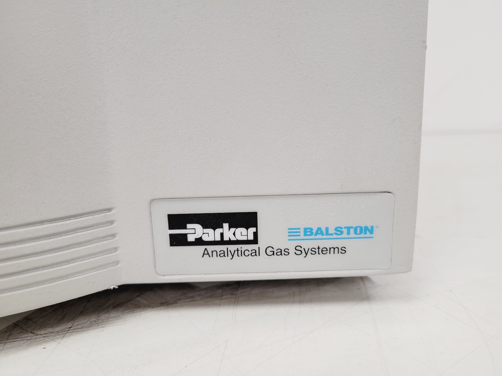 Image of Whatman/Parker Balston UHP Nitrogen Generator Model 76-94-220