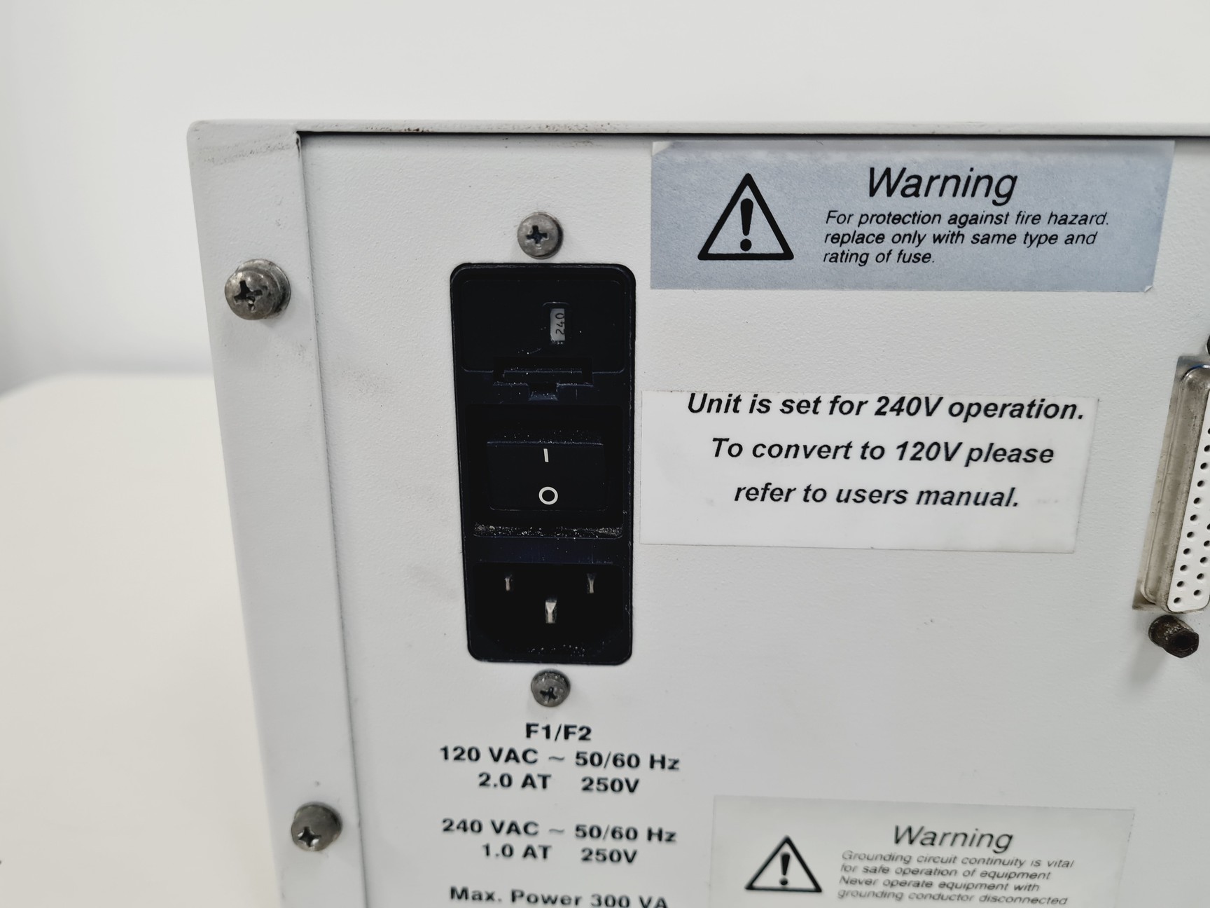 Image of Perkin Elmer Series 200 Peltier Column Oven Lab