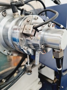 Thumbnail image of Rigaku FR-E+ SuperBright Ultrahigh-intensity Microfocus Rotating Anode X-Ray S/R