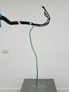 Thumbnail image of Rigaku FR-E+ SuperBright Ultrahigh-intensity Microfocus Rotating Anode X-Ray S/R