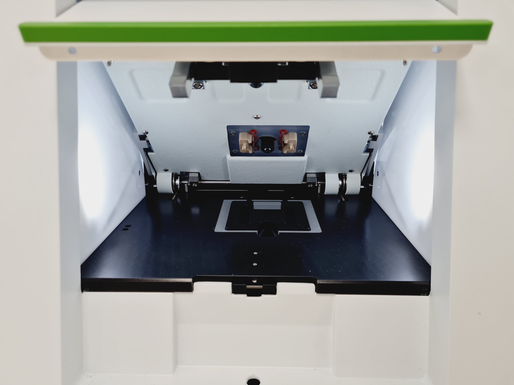 Image of Perkin Elmer LabChip GX Touch 24 Lab