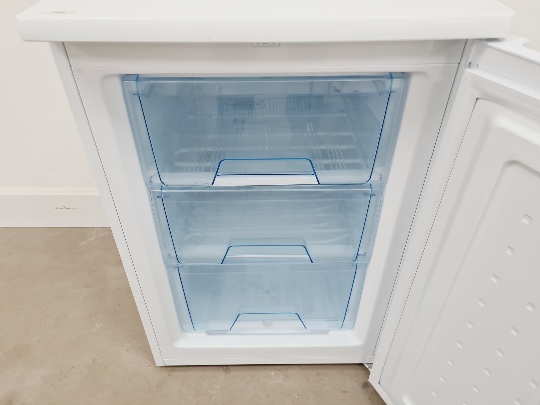 Image of LEC+ ISU1111 Lab Medical Freezer Spares/Repair Lab