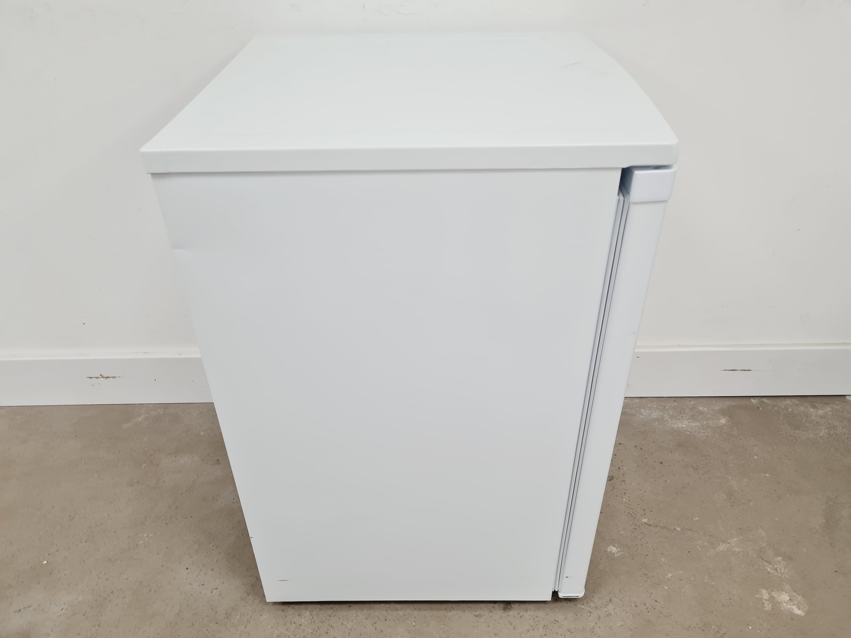 Image of LEC+ Model No. SU1111 Laboratory Medical Freezer Lab
