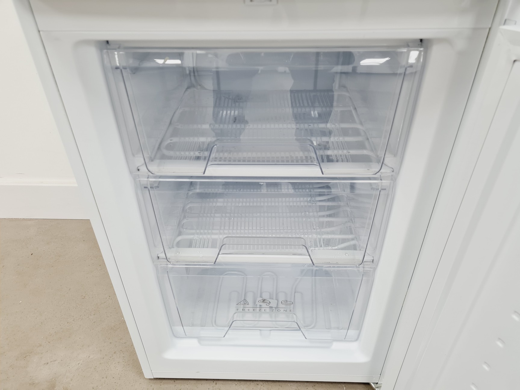 Image of LEC+ No. ISU1111 Laboratory Medical Freezer Lab