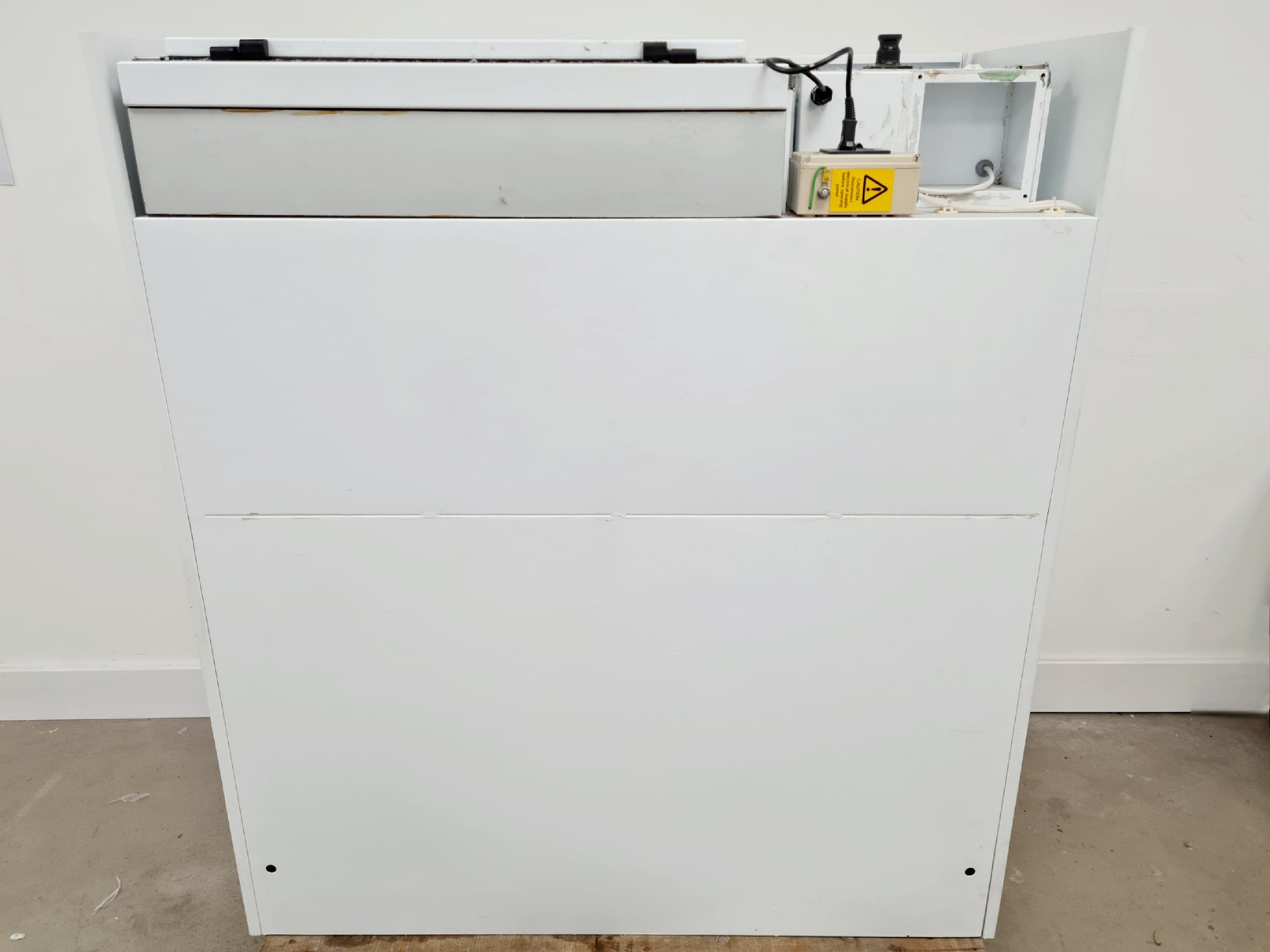 Image of Envair Bio 2+ Class 2 Biological Safety Cabinet Lab