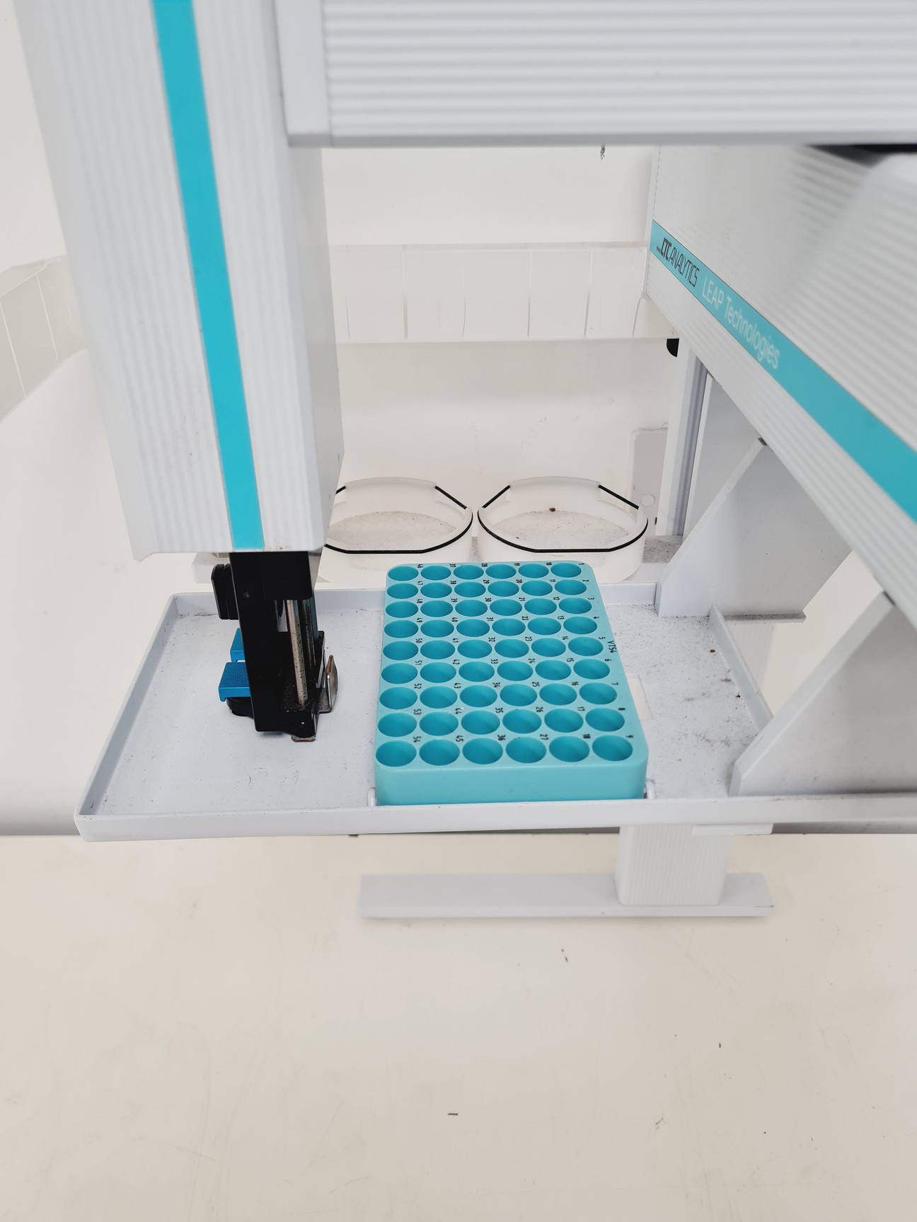 Image of CTC Analytics Leap Technologies HTCPAL Autosampler Spares/Repair Lab